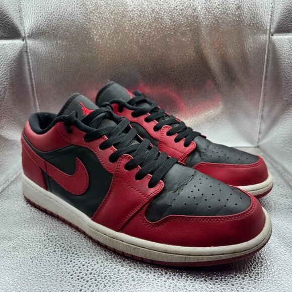 Size 11 Nike Air Jordan Retro 1 Low Mens Reverse Bred Red Black Shoes 553558-606 main image 4
